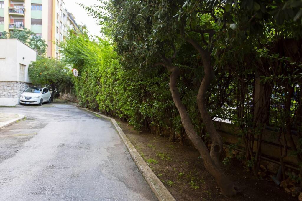 Luxury Sciuti Apartment Palermo Exterior photo